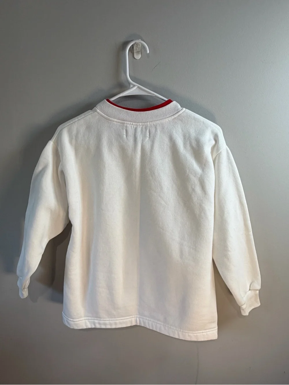 Vintage Orvis Women’s White w/Holly‎ Berries Button Front Cardigan Size Small